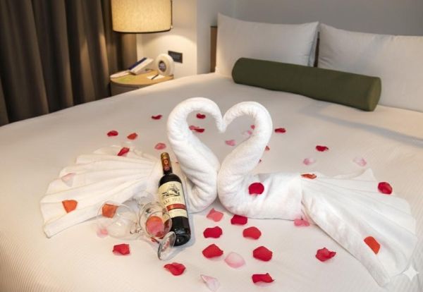 「愛的日常·甜蜜假期」住房專案 | 入住贈好禮,精緻套房每晚含早只要4,999元起