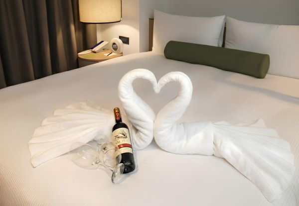 「愛的日常·甜蜜假期」住房專案 | 入住贈好禮，精緻套房每晚含早只要4,999元起